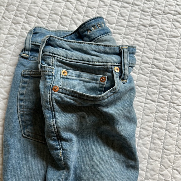 AMERICAN EAGLE AIRFLEX+ jeans. Men’s /boys size 26x28. Light wash. Pockets - Picture 12 of 12
